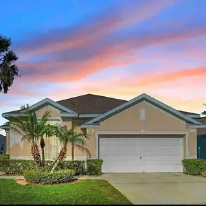Chic 4 Bedroom 3 Bath With Pool & Game Villa